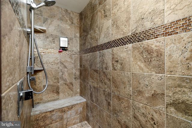 82 TYNEMOUTH CT, Robbinsville, NJ 08691