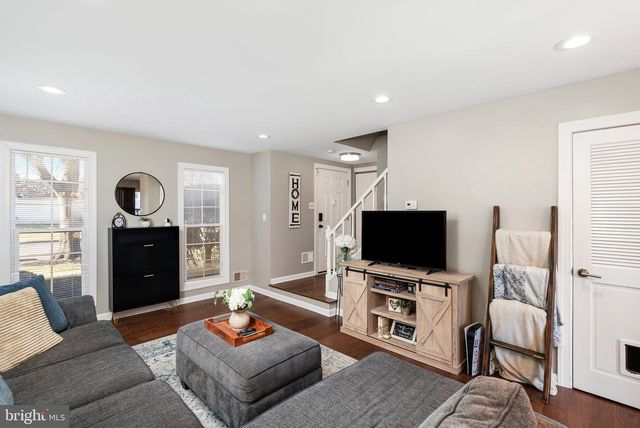 82 TYNEMOUTH CT, Robbinsville, NJ 08691