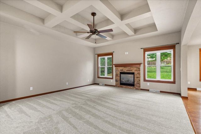 453 Western COURT, West Bend, WI 53095