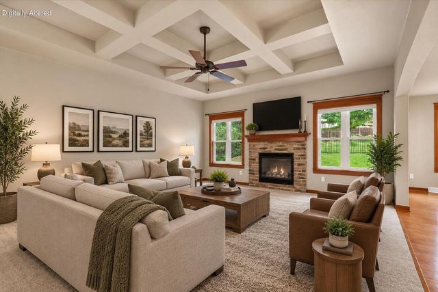 453 Western COURT, West Bend, WI 53095