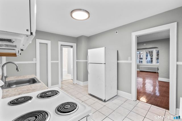 525 Westfield Avenue, Bridgeport, CT 06606