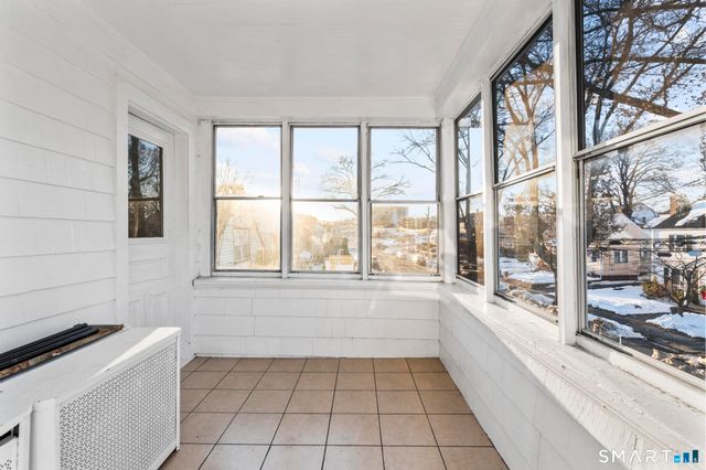 525 Westfield Avenue, Bridgeport, CT 06606