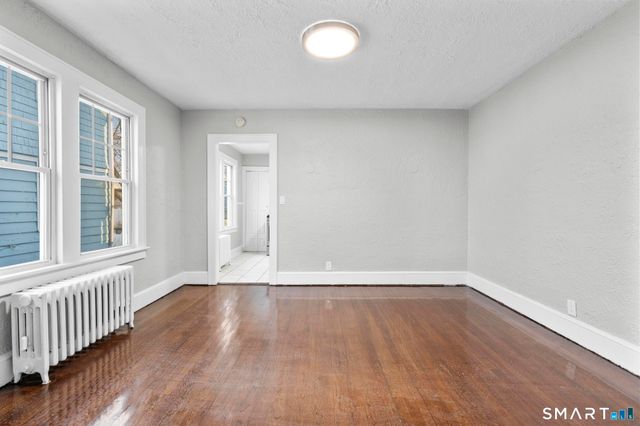 525 Westfield Avenue, Bridgeport, CT 06606