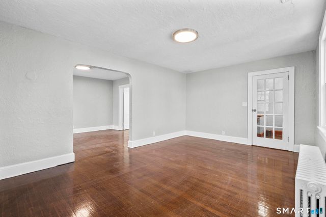 525 Westfield Avenue, Bridgeport, CT 06606