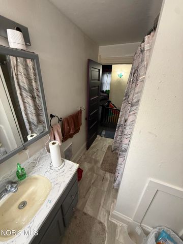 3911 Burnham Avenue, Toledo, OH 43612