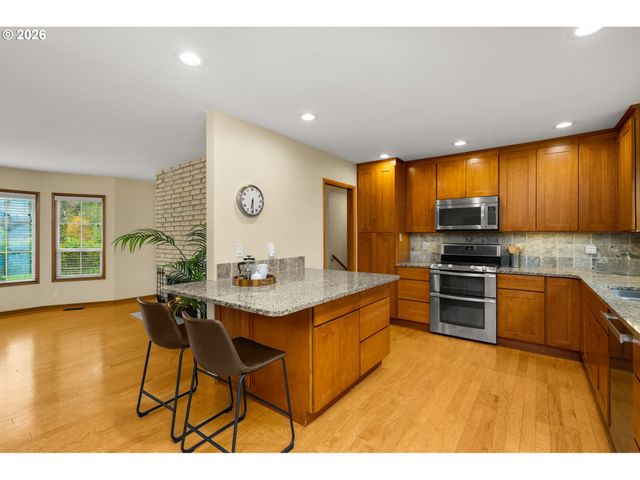 5270 Sw SPRUCE Ave, Beaverton, OR 97005