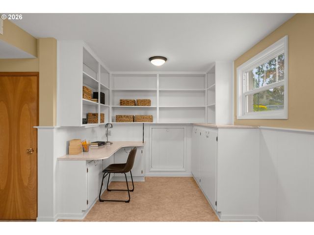 5270 Sw SPRUCE Ave, Beaverton, OR 97005