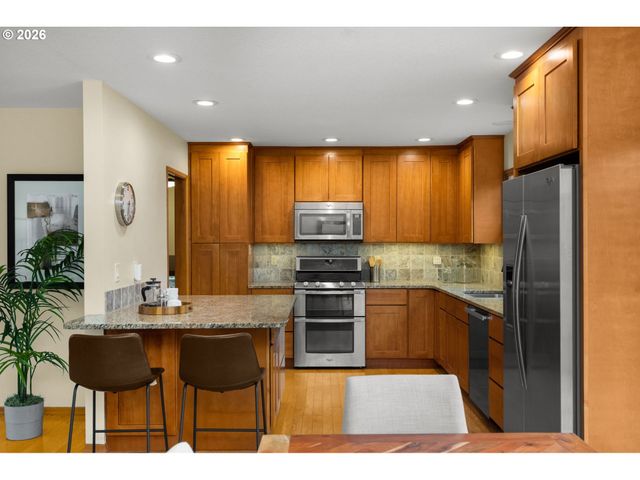 5270 Sw SPRUCE Ave, Beaverton, OR 97005