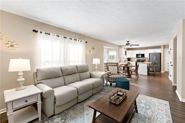 166 VISTA DRIVE, Cecil, PA 15317