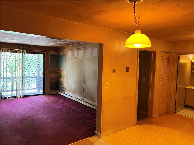 1190 Charles Street 21, North Providence, RI 02904