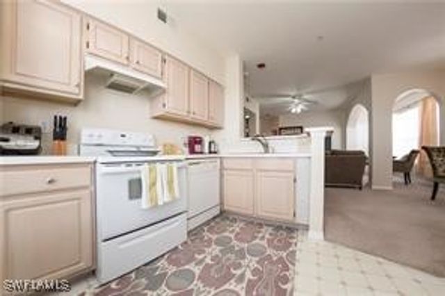 23500 Walden Center DR 303, Estero, FL 34134