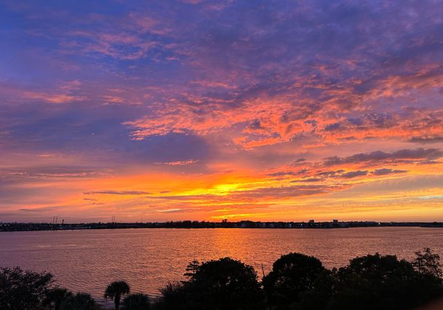300 S Australian Avenue Unit 425, West Palm Beach, FL 33401