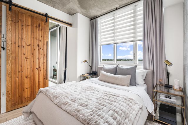 300 S Australian Avenue Unit 425, West Palm Beach, FL 33401