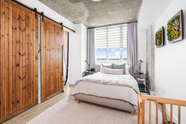 300 S Australian Avenue Unit 425, West Palm Beach, FL 33401