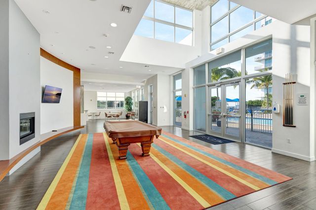 300 S Australian Avenue Unit 425, West Palm Beach, FL 33401