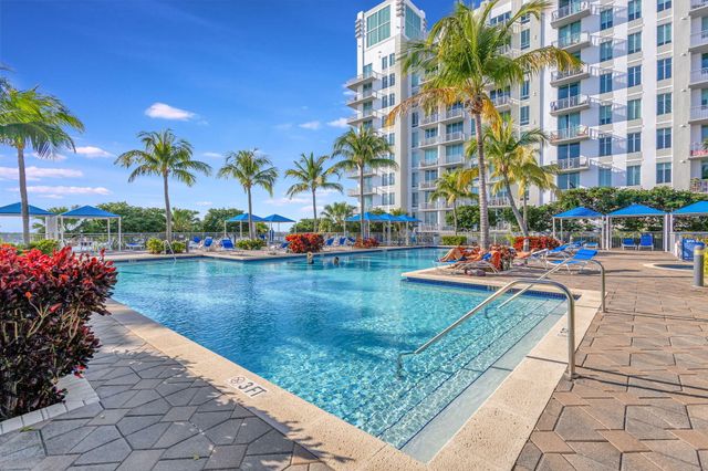 300 S Australian Avenue Unit 425, West Palm Beach, FL 33401