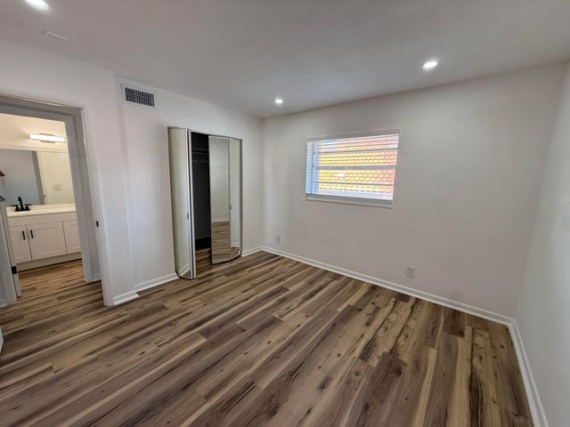 1534 SE 15TH Street 8, Fort Lauderdale, FL 33316