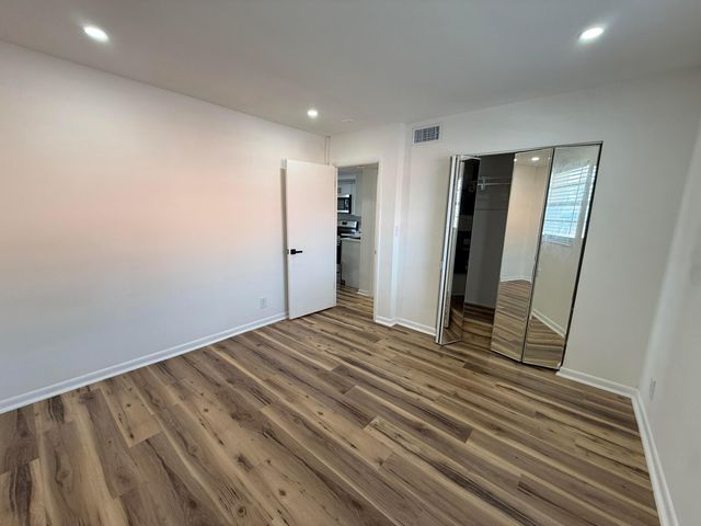 1534 SE 15TH Street 8, Fort Lauderdale, FL 33316