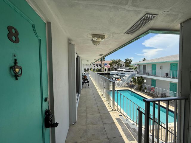 1534 SE 15TH Street 8, Fort Lauderdale, FL 33316