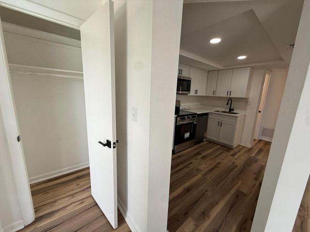1534 SE 15TH Street 8, Fort Lauderdale, FL 33316