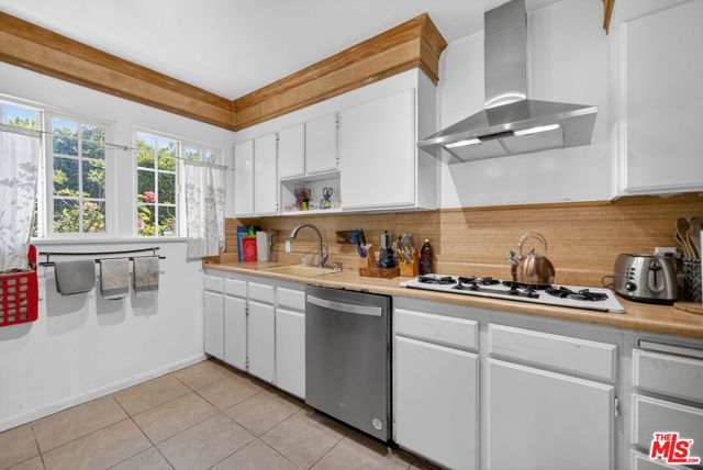 2563 Walnut Avenue, Venice (los Angeles), CA 90291