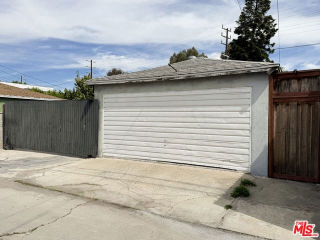 2563 Walnut Avenue, Venice (los Angeles), CA 90291
