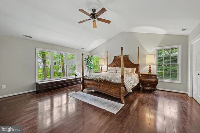 8033 CREST RD, Laurel, MD 20723