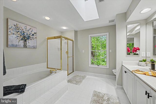 8033 CREST RD, Laurel, MD 20723