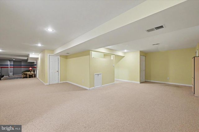 8033 CREST RD, Laurel, MD 20723