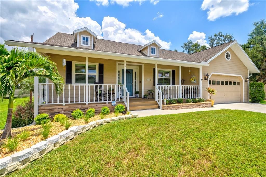 1502 PINE STREET E, Nokomis, FL 34275