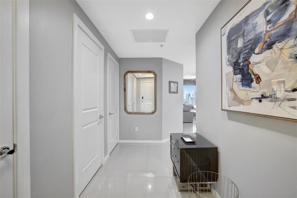 315 NE 3rd Avenue 1004, Fort Lauderdale, FL 33301