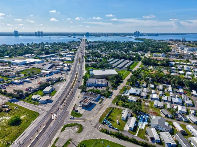 1357 N Tamiami TRL, North Fort Myers, FL 33903