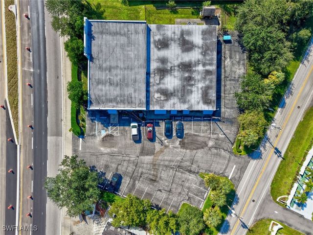 1357 N Tamiami TRL, North Fort Myers, FL 33903