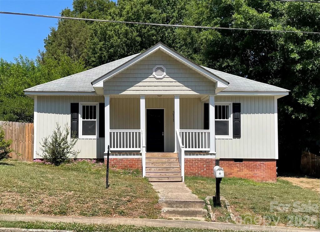 311 N Rose Avenue, Kannapolis, NC 28083