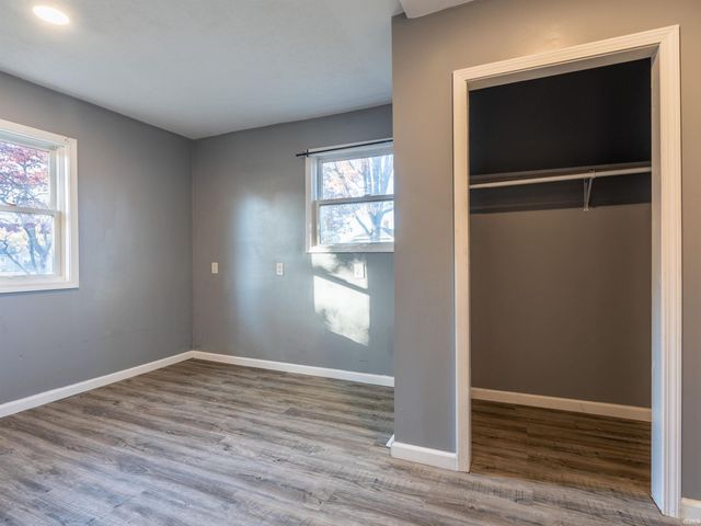 1121 Maple Row, Elkhart, IN 46514