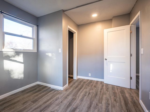 1121 Maple Row, Elkhart, IN 46514