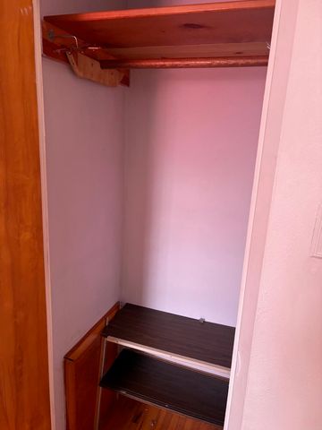 420 CRESTRIDGE Drive, Waterloo, IA 50702