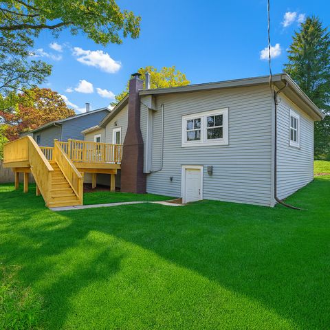 806 Peter Street, Mchenry, IL 60051