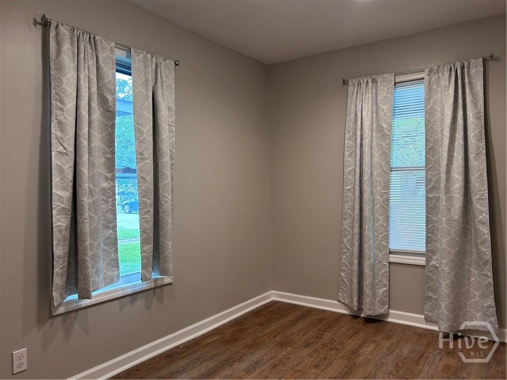 Image 9 of property listing at 1410 New Castle Street, Savannah, GA 31415
