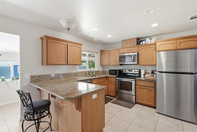 1148 35th Ave, Sacramento, CA 95822