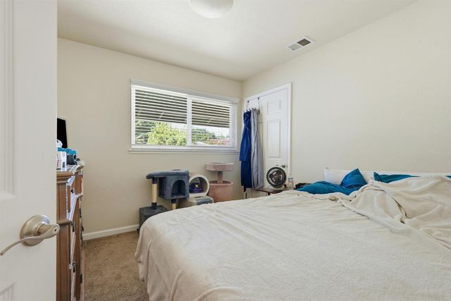 1148 35th Ave, Sacramento, CA 95822