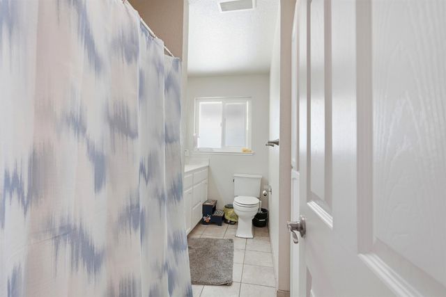 1148 35th Ave, Sacramento, CA 95822
