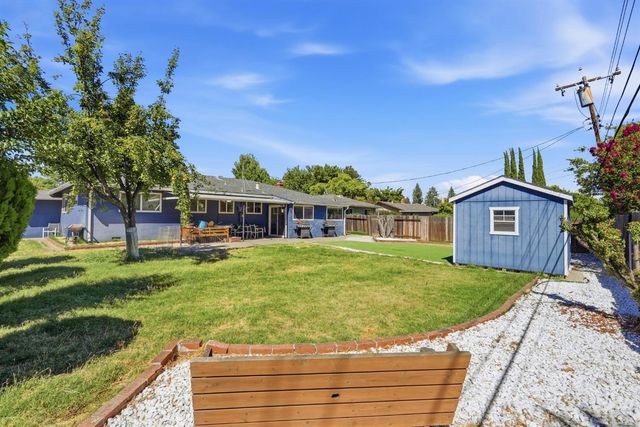 1148 35th Ave, Sacramento, CA 95822