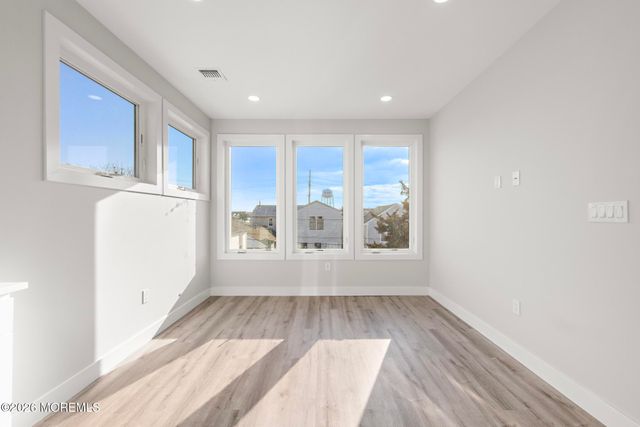 233 Dupont Avenue 2, Seaside Heights, NJ 08751