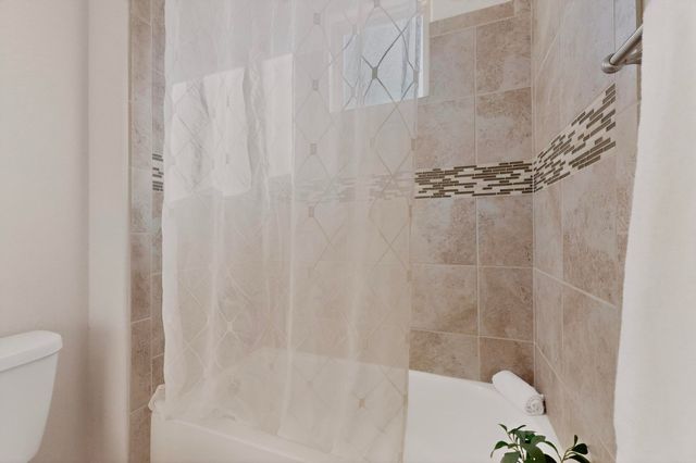 5915 S Sandia Court NE, Rio Rancho, NM 87144