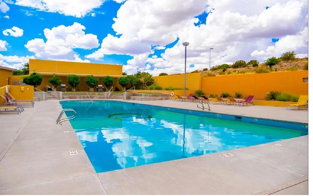 5915 S Sandia Court NE, Rio Rancho, NM 87144