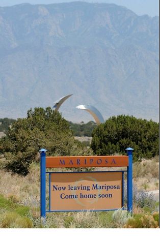 5915 S Sandia Court NE, Rio Rancho, NM 87144