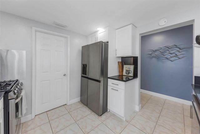 1819 SHORE DRIVE S 318, South Pasadena, FL 33707