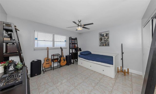 1819 SHORE DRIVE S 318, South Pasadena, FL 33707