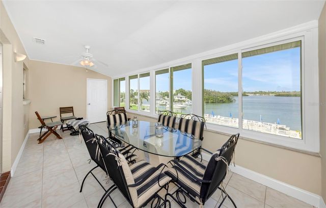 1819 SHORE DRIVE S 318, South Pasadena, FL 33707